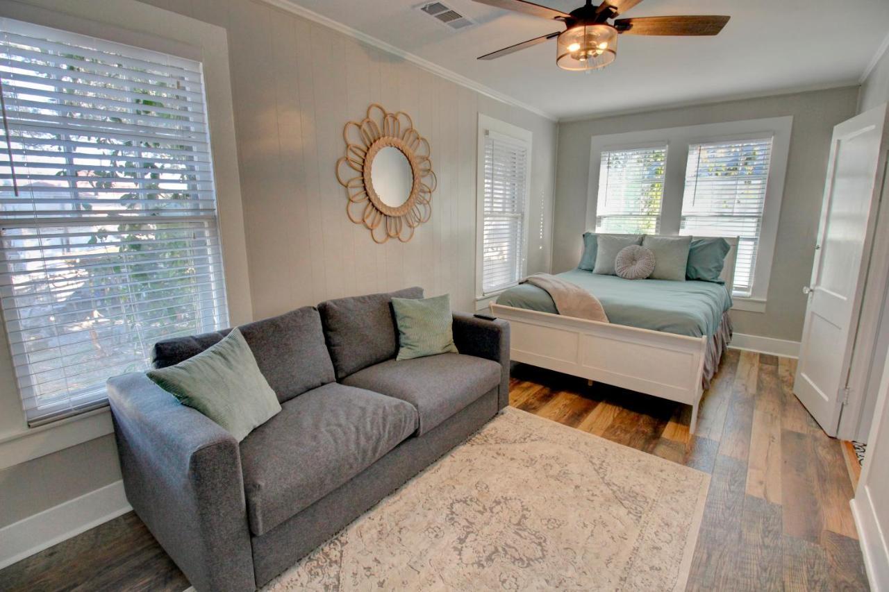 Heart Of Galveston Stylish Apt Near Attractions Exterior foto