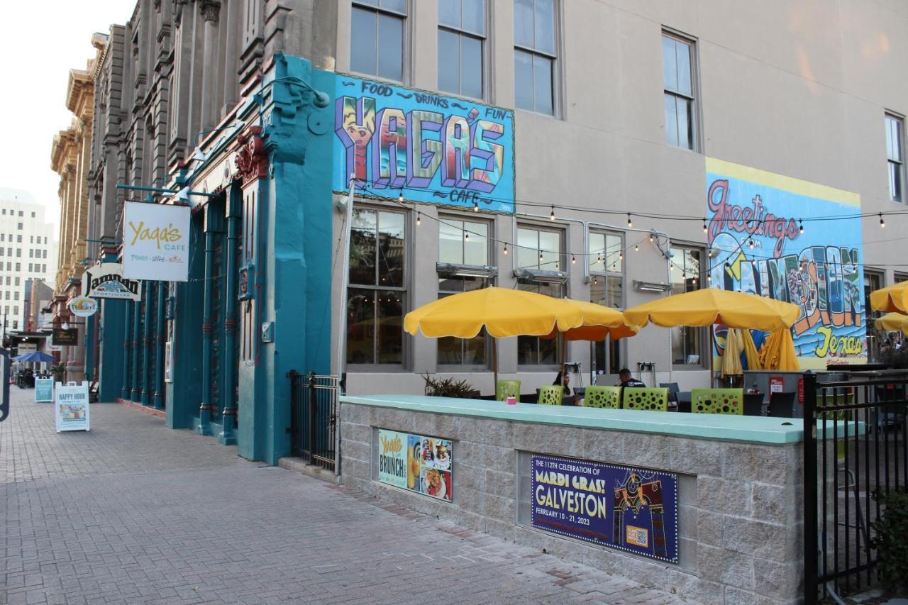 Heart Of Galveston Stylish Apt Near Attractions Exterior foto